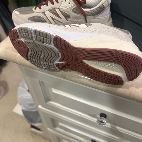 New Balance Men's Sneakers - Picture 4 of 4